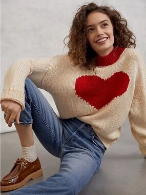 Daisy Sweetheart Sweater
